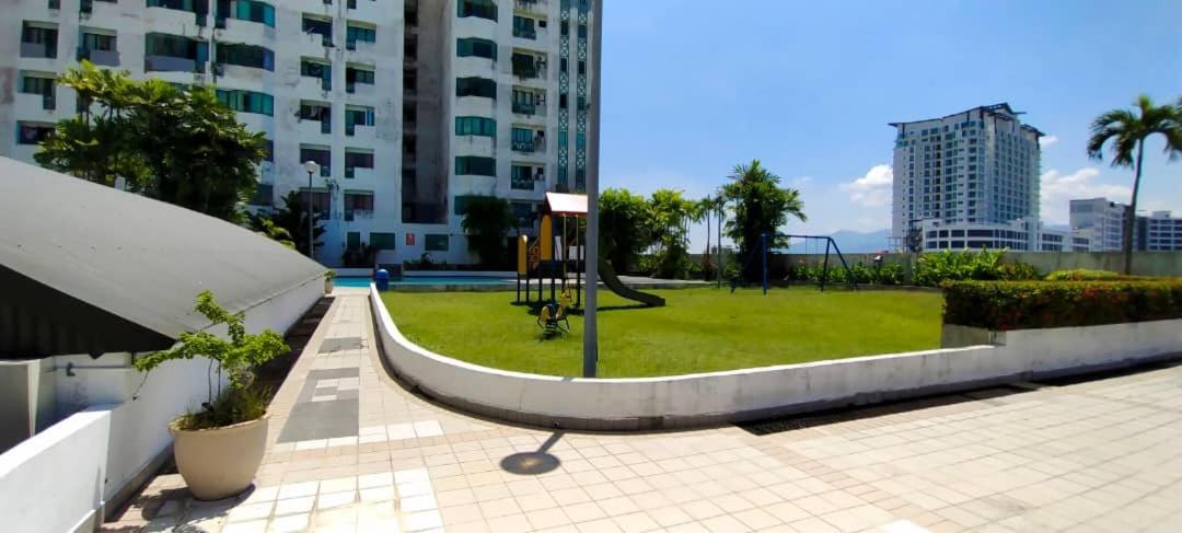 Likas Square - Kk Apartment Suite Kota Kinabalu Exterior photo
